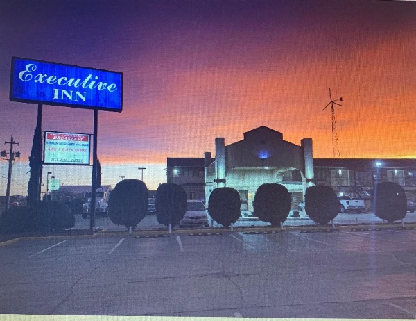 Executive Inn Odessa image 1