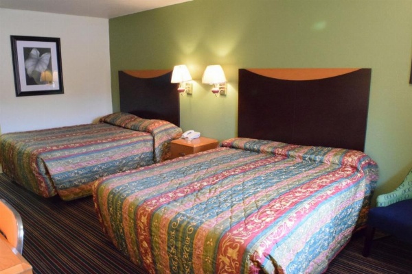 Executive Inn Odessa image 11