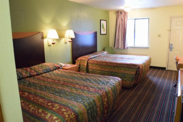 Executive Inn Odessa image 9