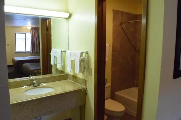 Executive Inn Odessa 8